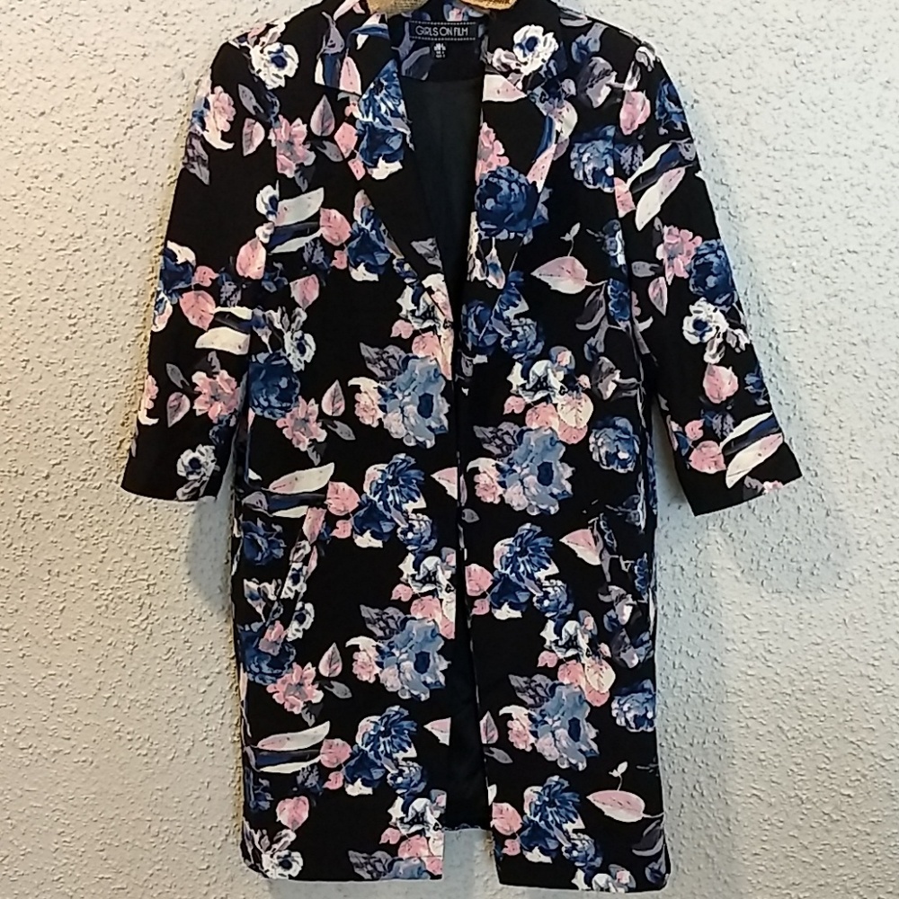 NWOT Girls on Film Floral Topper Jacket